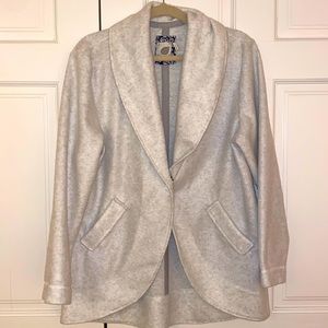 Hardly worn, lightweight cocoon fleece from Anthro